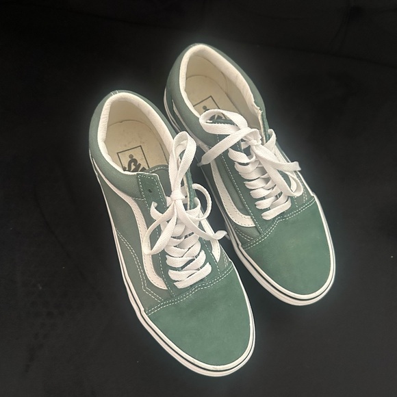 Vans Green and White Low-Top Sneakers/unisex - Picture 4 of 5